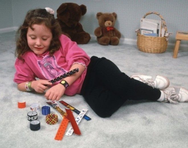 Картинки по запросу slap bracelets 90s