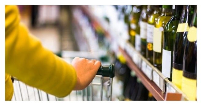 ÐÐ°Ð·Ð²Ð°Ð½ ÑÐ°Ð¼ÑÐ¹ Ð¿Ð¾Ð¿ÑÐ»ÑÑÐ½ÑÐ¹ Ñ ÑÐ¾ÑÑÐ¸ÑÐ½ Ð°Ð»ÐºÐ¾Ð³Ð¾Ð»Ñ ynews, ÐÑÐ°ÑÐ½Ð¾Ðµ & Ð±ÐµÐ»Ð¾Ðµ, Ð°Ð»ÐºÐ¾Ð³Ð¾Ð»Ñ, Ð°Ð»ÐºÐ¾Ð³Ð¾Ð»Ñ Ð² Ð&nbsp;Ð¾ÑÑÐ¸Ð¸, Ð²Ð¸Ð½Ð¾, Ð²Ð¾Ð´ÐºÐ°, Ð¿Ð¾ÑÑÐµÐ±Ð»ÐµÐ½Ð¸Ðµ